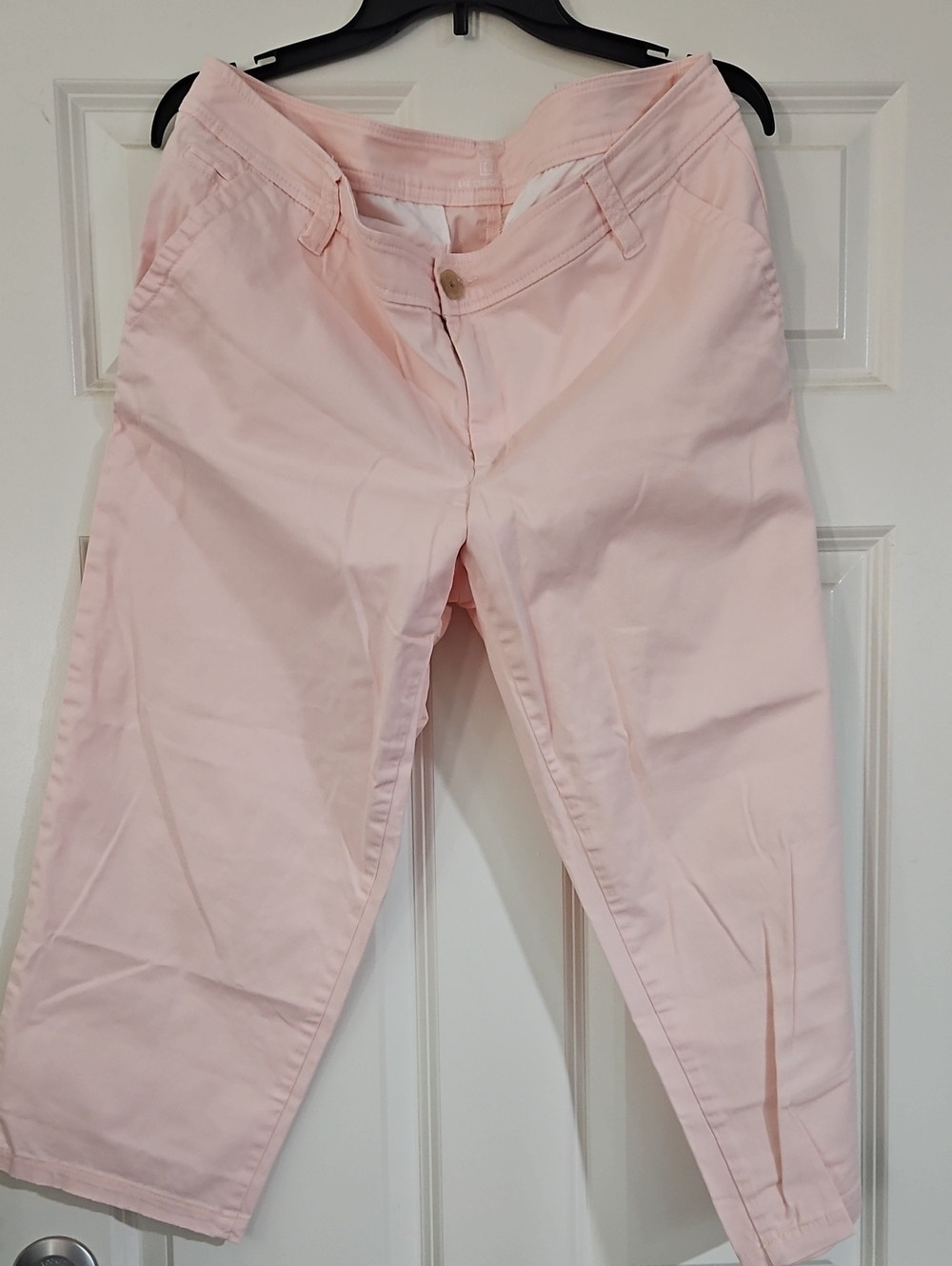 Liz Claiborne Soft Pink Cropped Pants
